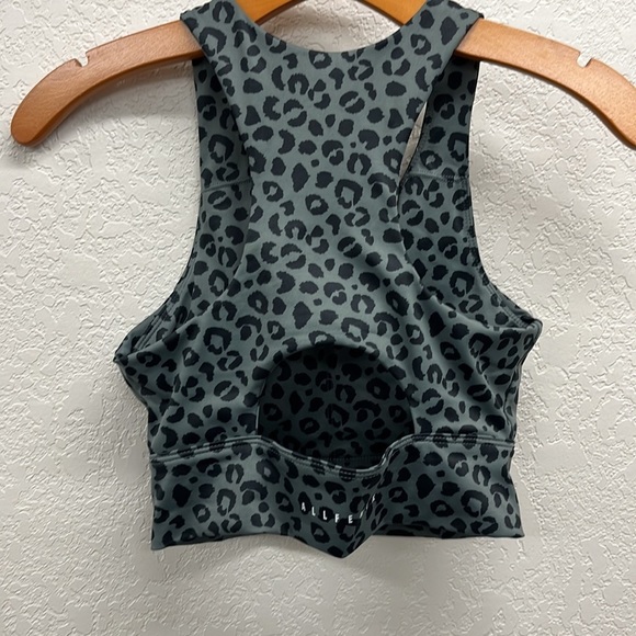 Anthropologie All Fenix Cheetah Print Sports Bra S Gray & Black - Picture 3 of 6